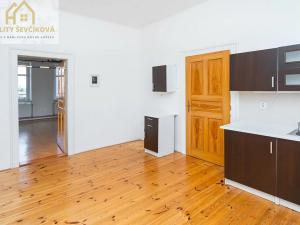 Prodej bytu 2+1, Hradec Králové, Pospíšilova, 69 m2