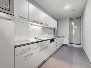 Pronájem kanceláře, Praha - Smíchov, Karla Engliše, 600 m2