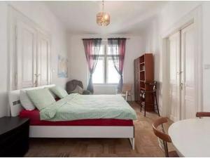 Pronájem bytu 4+1, Praha - Nové Město, Nekázanka, 120 m2