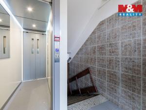 Prodej bytu 1+1, Chodov, Luční, 36 m2