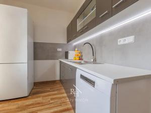 Prodej bytu 2+1, Kladno, Jaroslava Foglara, 52 m2