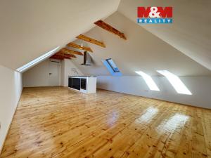 Pronájem bytu 2+kk, Velešín, Družstevní, 51 m2
