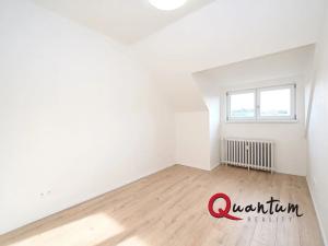 Pronájem bytu 2+1, Praha - Žižkov, Jeseniova, 44 m2