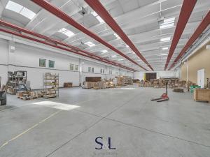 Prodej výrobních prostor, Turnov, Hruborohozecká, 2500 m2