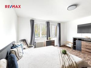 Prodej rodinného domu, Panenské Břežany, K dálnici, 202 m2