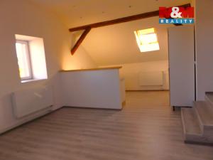 Pronájem bytu 2+1, Petřvald, Ostravská, 80 m2