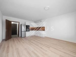 Pronájem bytu 1+kk, Praha - Dolní Měcholupy, Kardausova, 34 m2