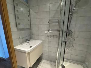 Pronájem bytu 3+kk, Praha - Zbraslav, Tunelářů, 71 m2