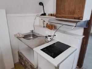 Pronájem bytu 1+kk, Roštín, 30 m2