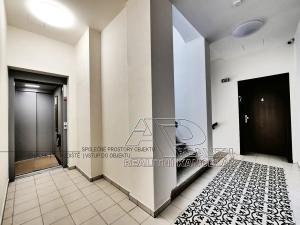 Pronájem bytu 2+kk, České Budějovice, Fráni Šrámka, 53 m2