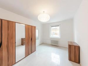 Pronájem bytu 3+1, Praha - Smíchov, Kroftova, 98 m2