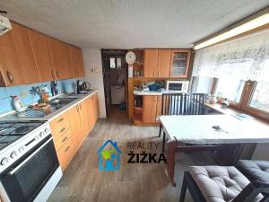 Prodej rodinného domu, Viničné Šumice, 200 m2