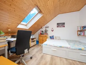 Prodej rodinného domu, Sulice, Rovná, 185 m2