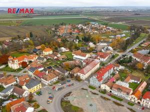 Prodej komerční nemovitosti, Dašice, náměstí T. G. Masaryka, 2490 m2