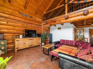 Prodej rodinného domu, Obora, 190 m2