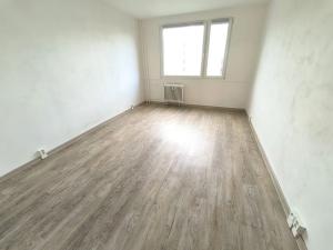 Pronájem bytu 2+1, Ústí nad Labem, Ladova, 62 m2