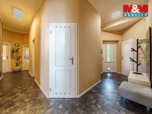 Prodej rodinného domu, Karlovy Vary - Hůrky, Motýlí, 244 m2