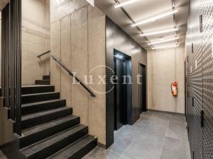 Pronájem bytu 2+kk, Praha, Pechlátova, 58 m2