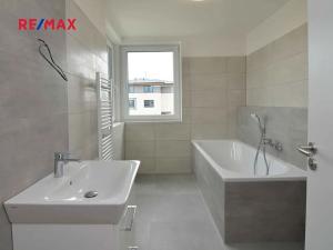 Pronájem bytu 4+kk, Úhonice, Otakara Kádnera, 111 m2