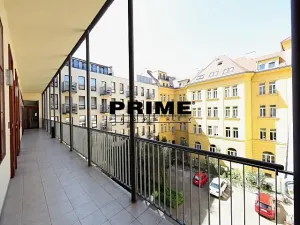 Pronájem kanceláře, Praha - Smíchov, Štefánikova, 55 m2