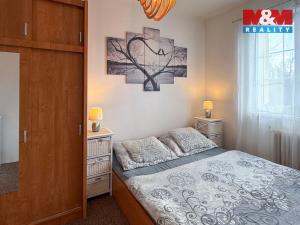 Prodej bytu 2+1, Žatec, Purkyněho, 54 m2