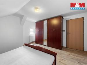 Prodej rodinného domu, Horní Blatná, Vančurova, 230 m2