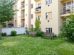 Pronájem bytu 2+kk, Praha - Vršovice, Rybalkova, 47 m2