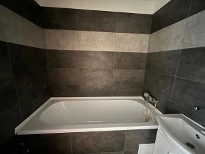 Prodej bytu 1+1, Jirkov, K. H. Máchy, 33 m2