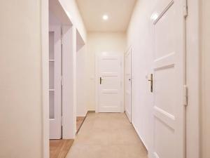 Prodej bytu 2+kk, Praha - Vysočany, Mlékárenská, 56 m2