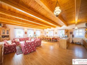 Prodej rodinného domu, Cvikov - Naděje, 210 m2