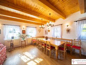 Prodej rodinného domu, Cvikov - Naděje, 210 m2