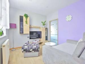 Prodej bytu 3+1, Úpice, Národní, 50 m2