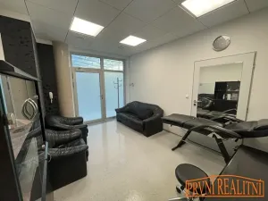 Pronájem kanceláře, Uherský Brod, Moravská, 16 m2