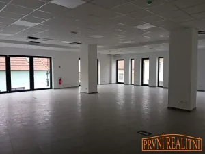 Pronájem kanceláře, Uherský Brod, Horní Valy, 52 m2