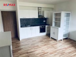 Pronájem bytu 2+kk, Plzeň, U Velkého rybníka, 52 m2