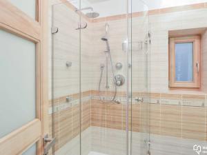 Pronájem bytu 3+1, Olomouc, Legionářská, 104 m2