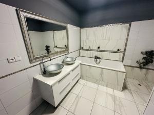 Prodej rodinného domu, Sulice, K Hájku, 185 m2