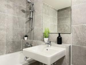 Pronájem bytu 4+1, Litvínov, Školní, 100 m2