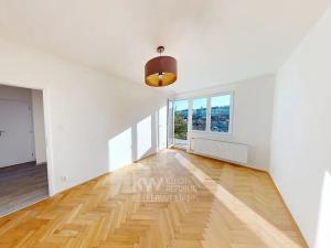 Pronájem atypického bytu, Praha - Vokovice, Na dlouhém lánu, 139 m2