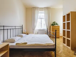 Pronájem bytu 3+1, Praha - Vinohrady, Polská, 105 m2