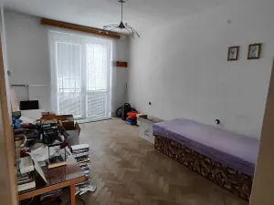 Prodej bytu 3+1, Ostrov, Seifertova, 60 m2