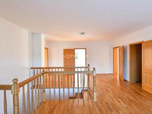 Pronájem vily, Praha - Nebušice, 360 m2