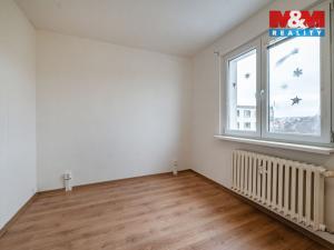 Pronájem bytu 3+1, Karlovy Vary, Krymská, 45 m2