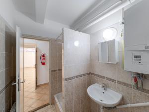 Pronájem obchodního prostoru, Ostrava - Mariánské Hory, 28. října, 83 m2