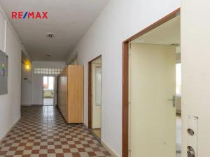 Pronájem kanceláře, Pardubice, Husova, 242 m2