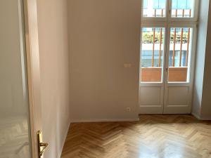 Pronájem bytu 2+kk, Praha - Smíchov, Pivovarská, 53 m2