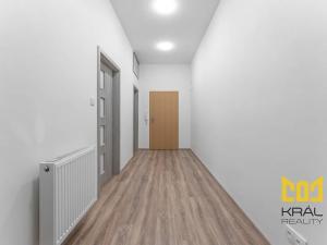 Pronájem bytu 3+kk, Praha - Vršovice, Krymská, 61 m2