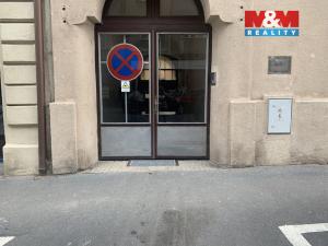 Pronájem obchodního prostoru, Praha - Vinohrady, Sarajevská, 79 m2