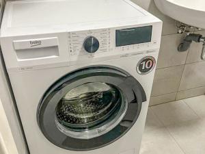 Pronájem bytu 2+kk, Ostrava - Mariánské Hory, Hudební, 46 m2