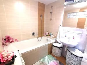 Pronájem bytu 2+kk, Nový Jičín, Masarykovo nám., 75 m2